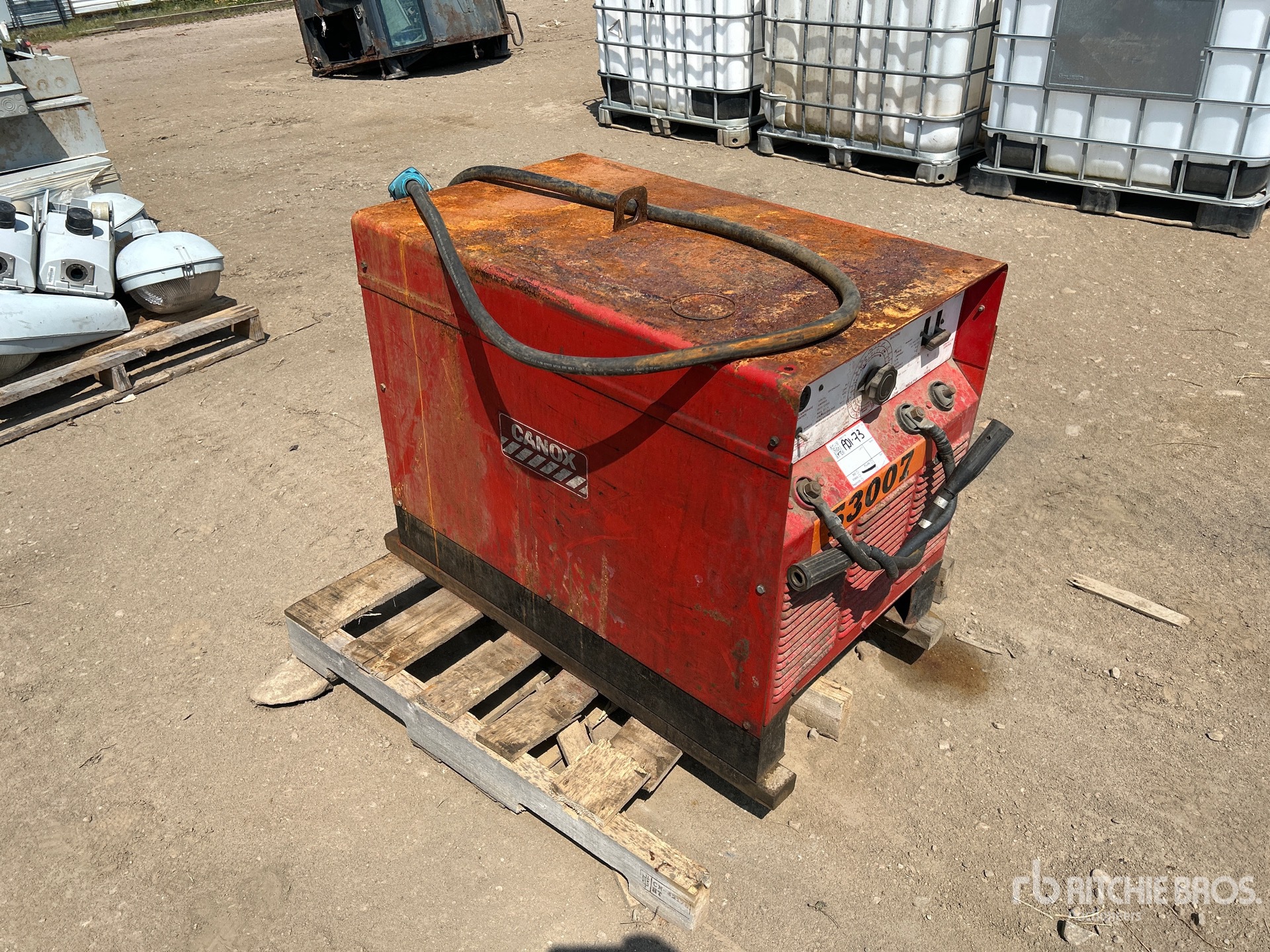 General Appearance with Picture, Right Front Corner