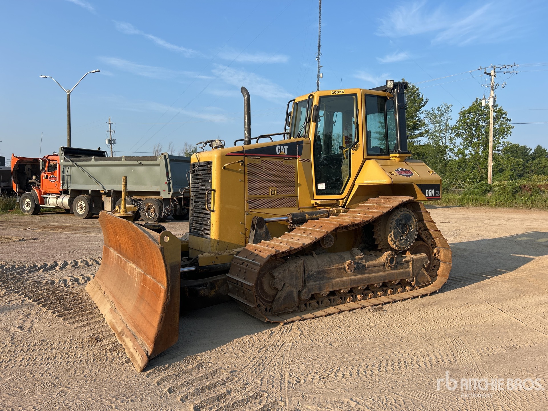 TOPADOR FRONTAL 2006 CATERPILLAR D6NXL