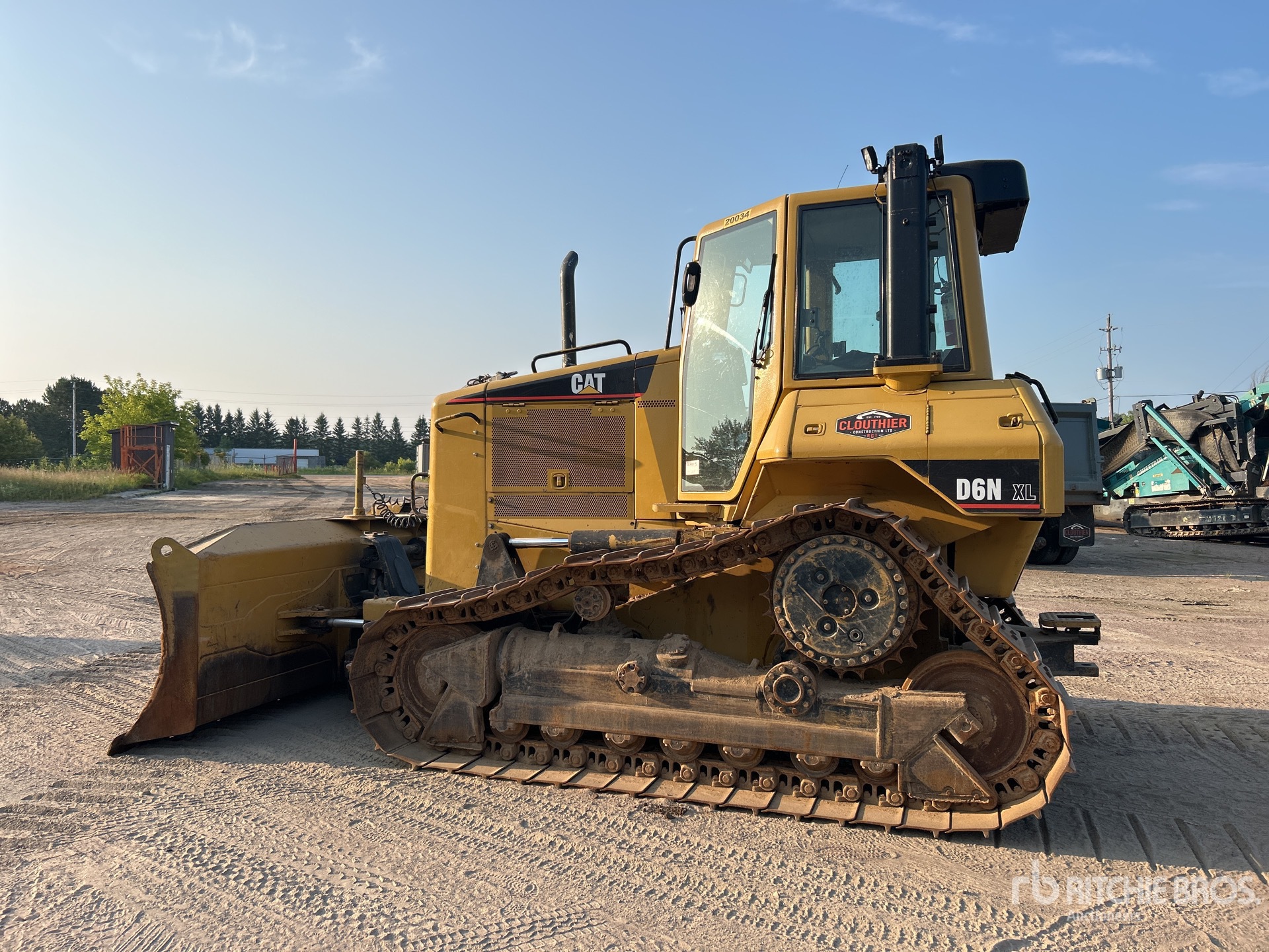 TOPADOR FRONTAL 2006 CATERPILLAR D6NXL