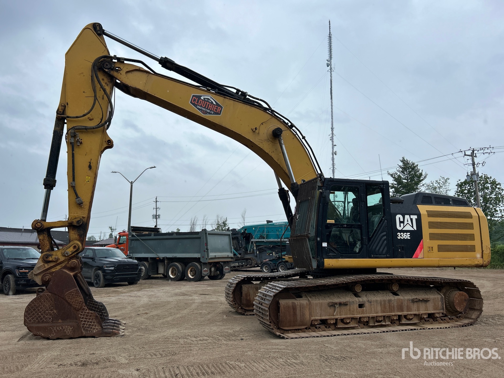 EXCAVADORA 2011 CATERPILLAR 336