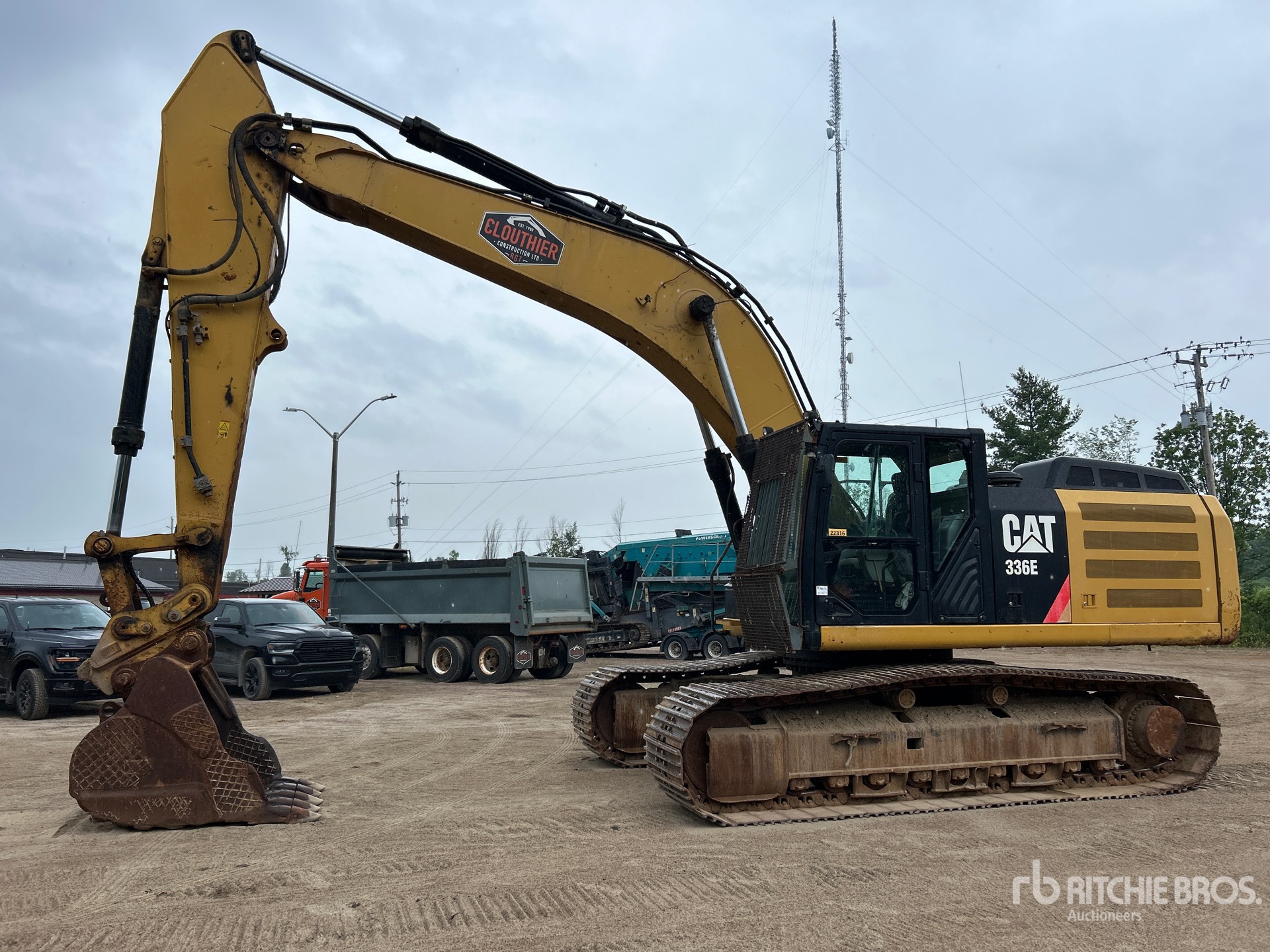 EXCAVADORA 2011 CATERPILLAR 336