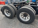 4 Underbody - Truck with 