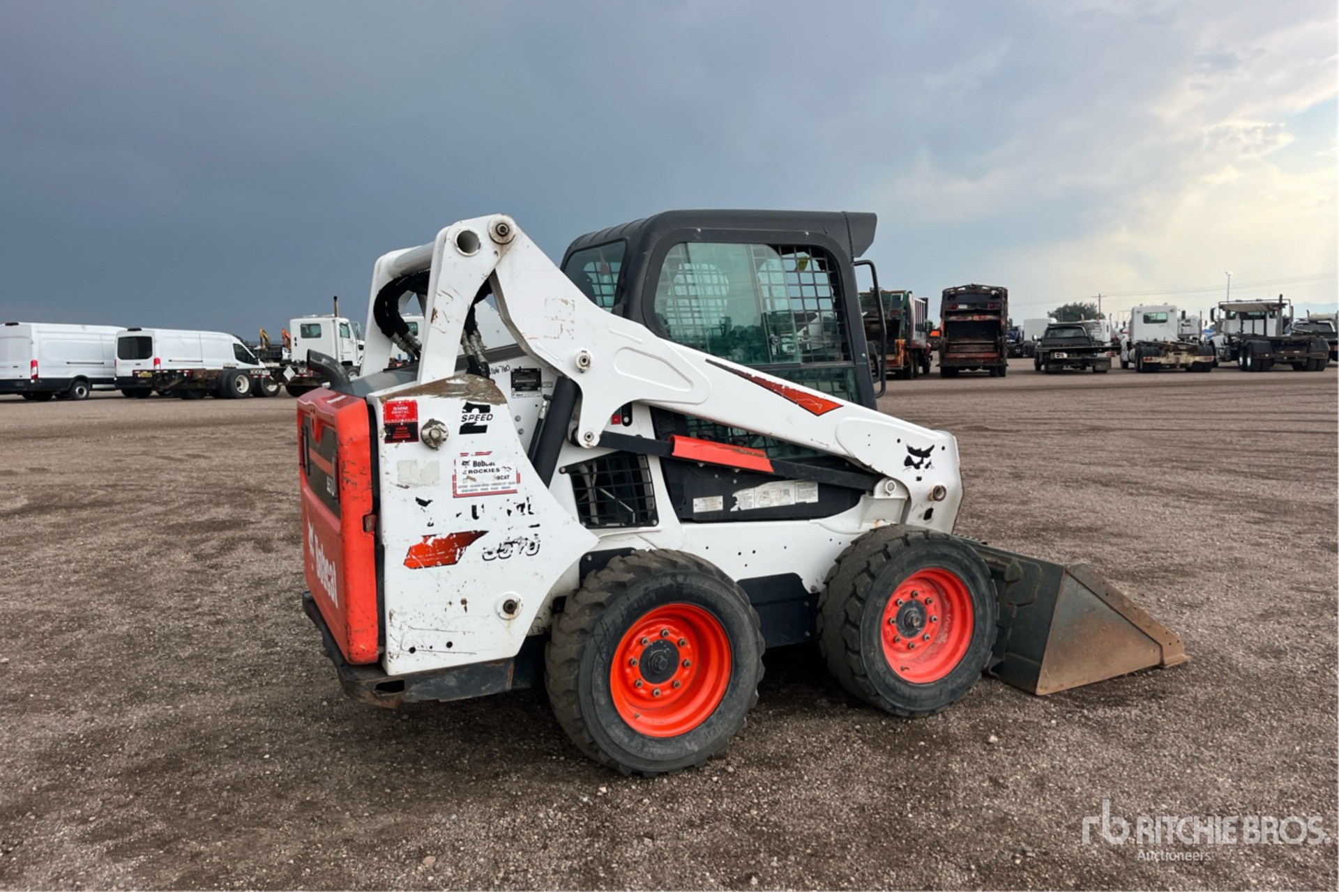 General Appearance with Picture, Right Rear Corner