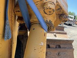 Hydraulics with Blade Lift Cylinders