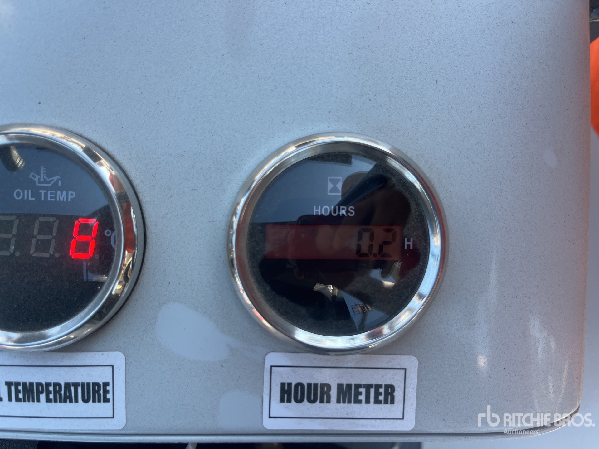 General Appearance with Hour Meter / Odometer