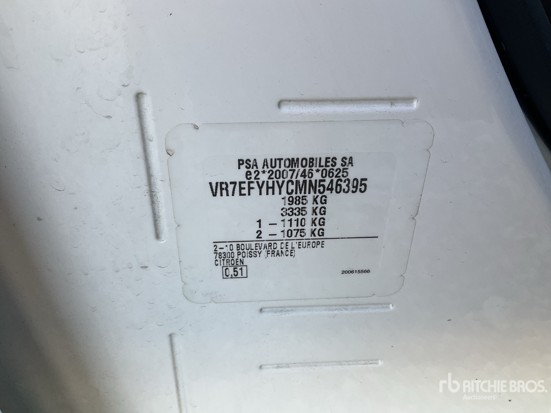General Appearance with Serial Number / VIN