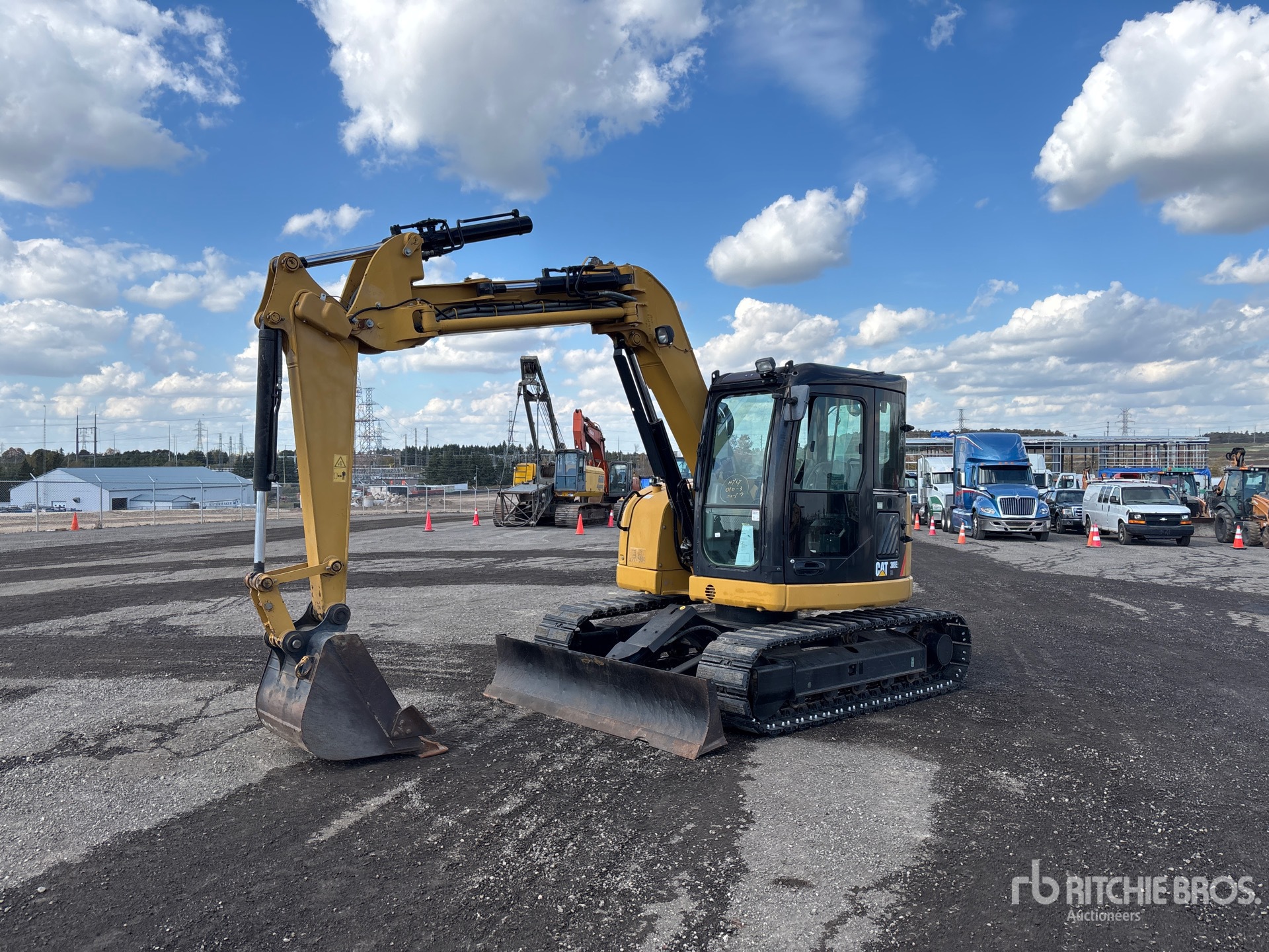 EXCAVADORA 2018 CATERPILLAR 308E2SR