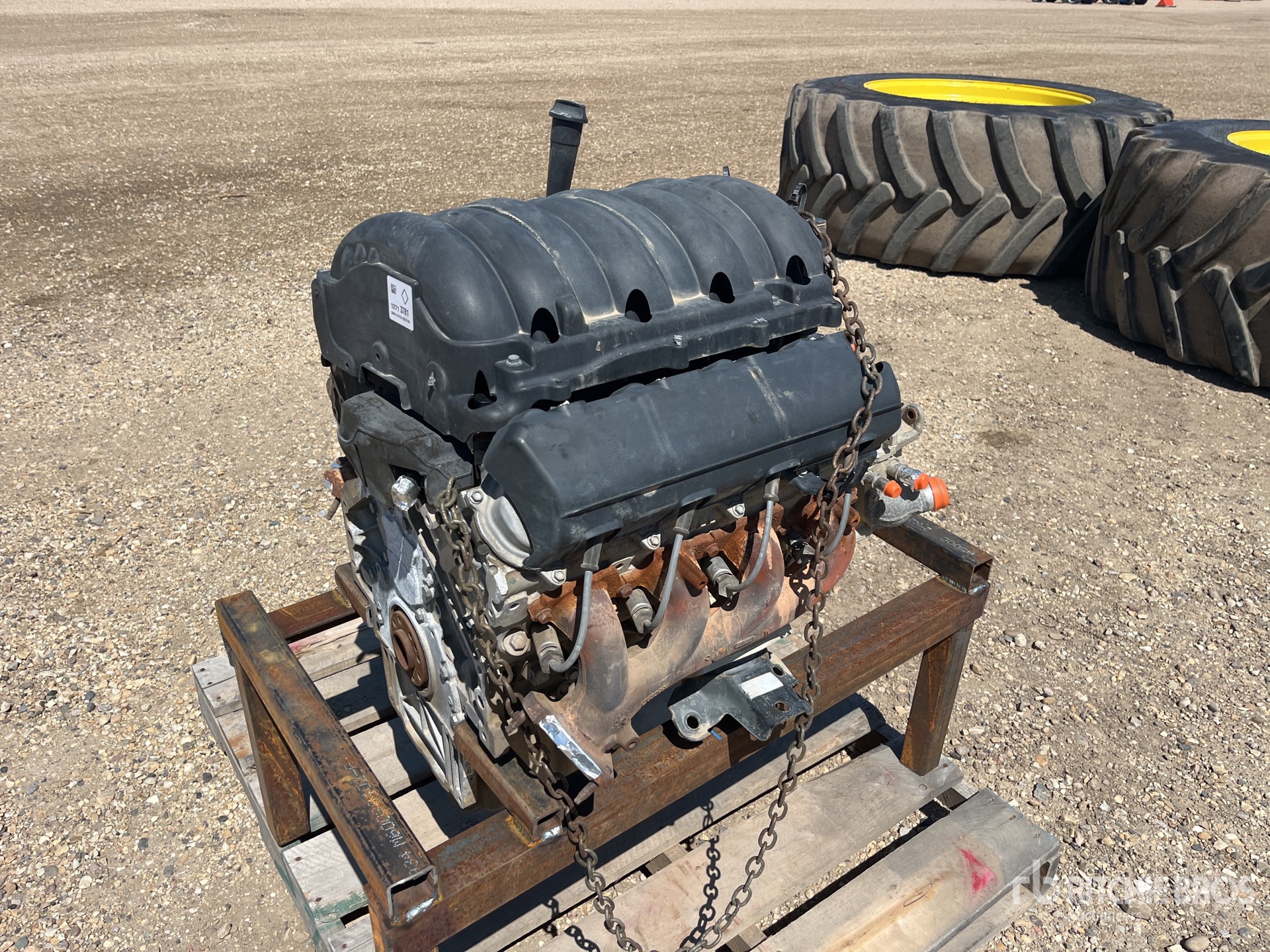 General Appearance with Picture, Right Rear Corner