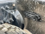 4 Underbody - Truck with 