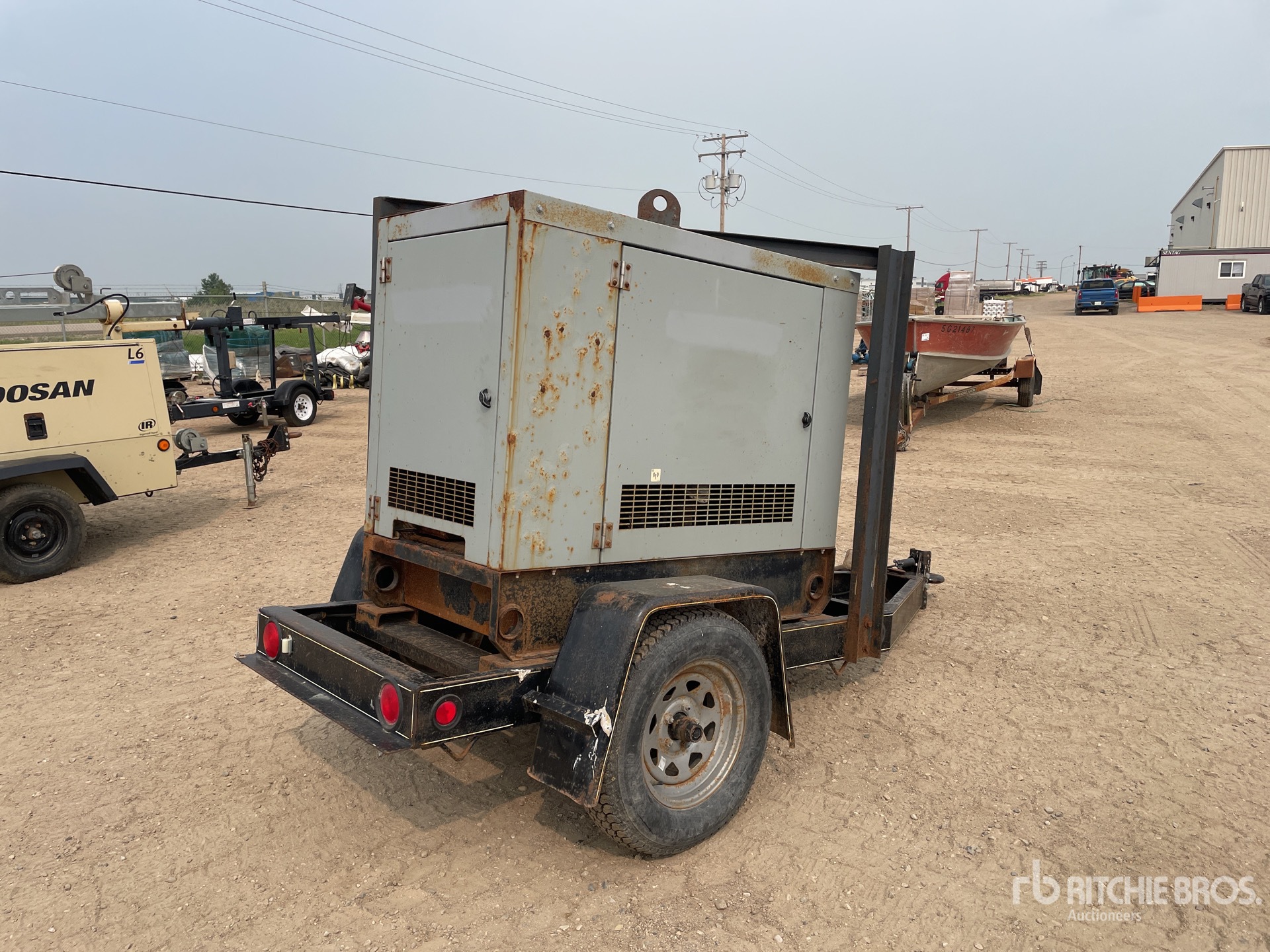 General Appearance with Picture, Right Rear Corner