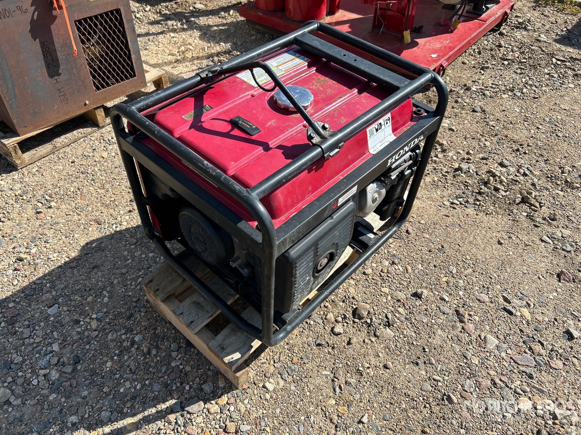 General Appearance with Picture, Left Rear Corner