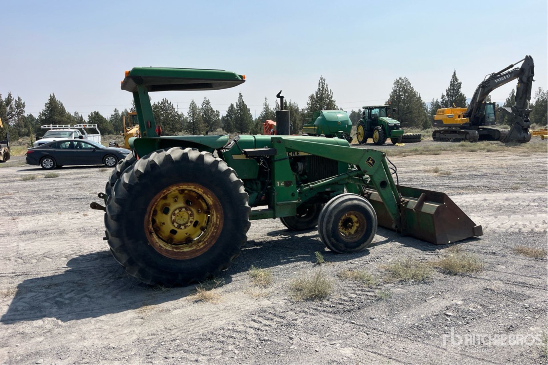 General Appearance with Picture, Right Rear Corner