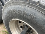 4 Underbody - Truck with 