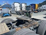 4 Underbody - Truck with 