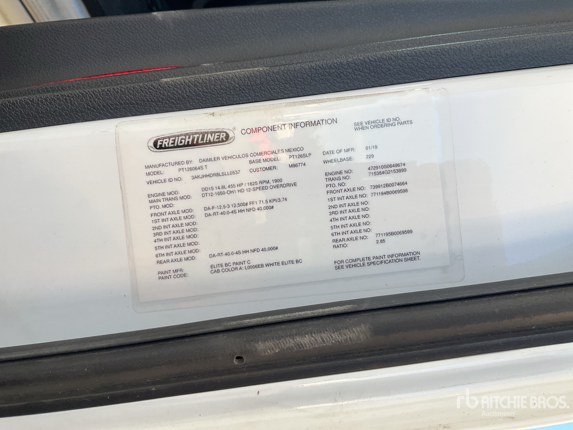 General Appearance with Serial Number / VIN