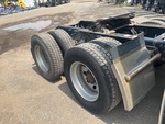 4 Underbody - Truck with 