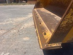 Specialty with Loader Bucket Edge / Shanks