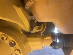 Drivetrain with Front Axle Oscillating Pin