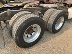 4 Underbody - Truck with 
