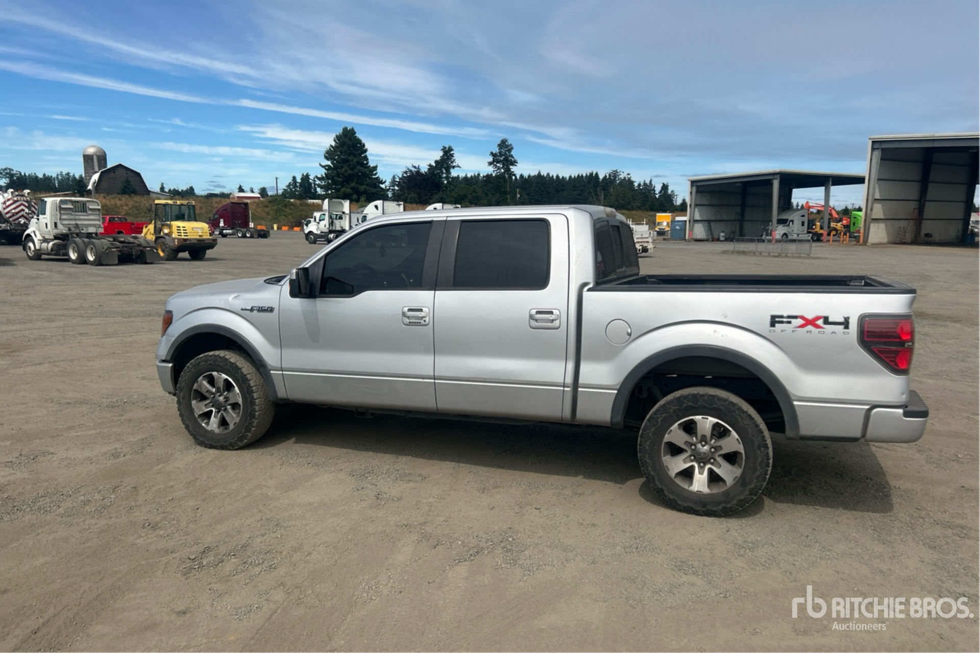 General Appearance with Picture, Left Rear Corner