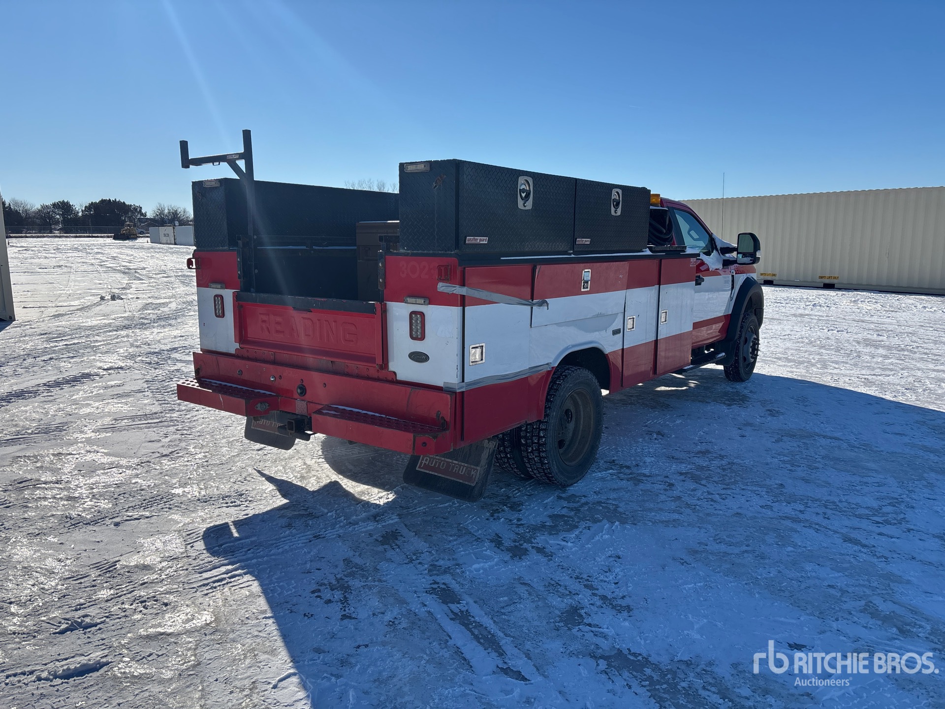 General Appearance with Picture, Right Rear Corner