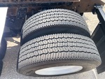 4 Underbody - Truck with 