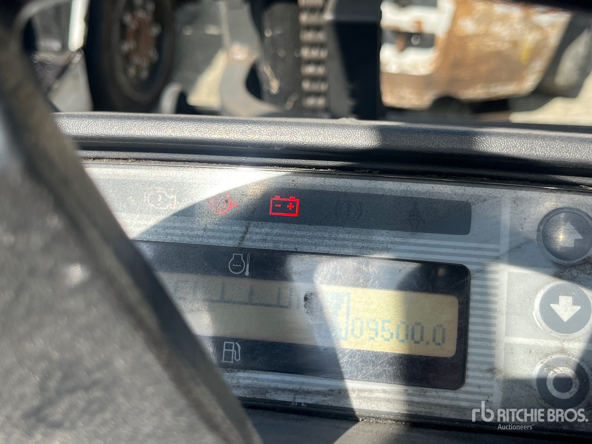 General Appearance with Hour Meter / Odometer