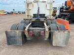 4 Underbody - Truck with 