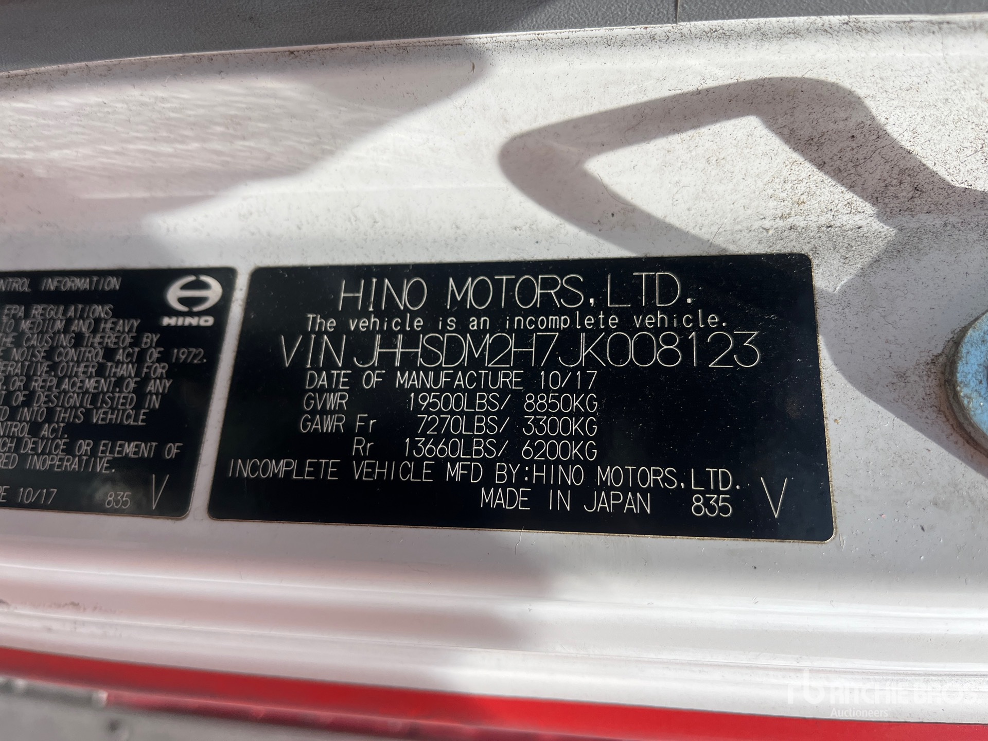General Appearance with Serial Number / VIN