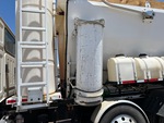 Volumetric Mixer with 