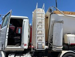 Volumetric Mixer with 