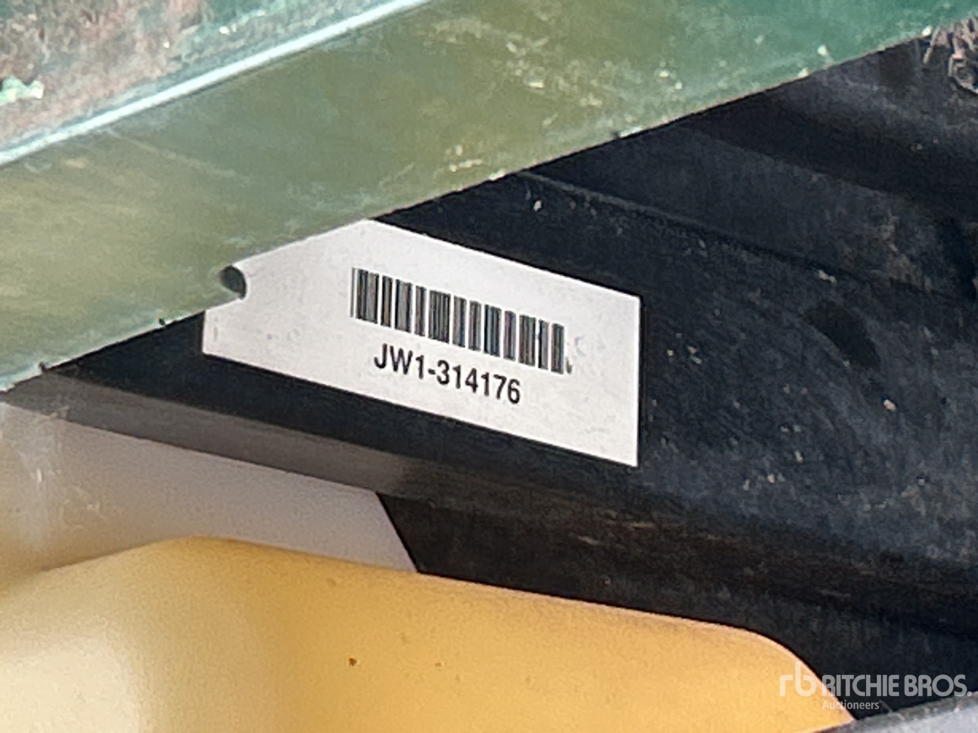 General Appearance with Numéro de série/Numéro d'identification du véhicule automobile
