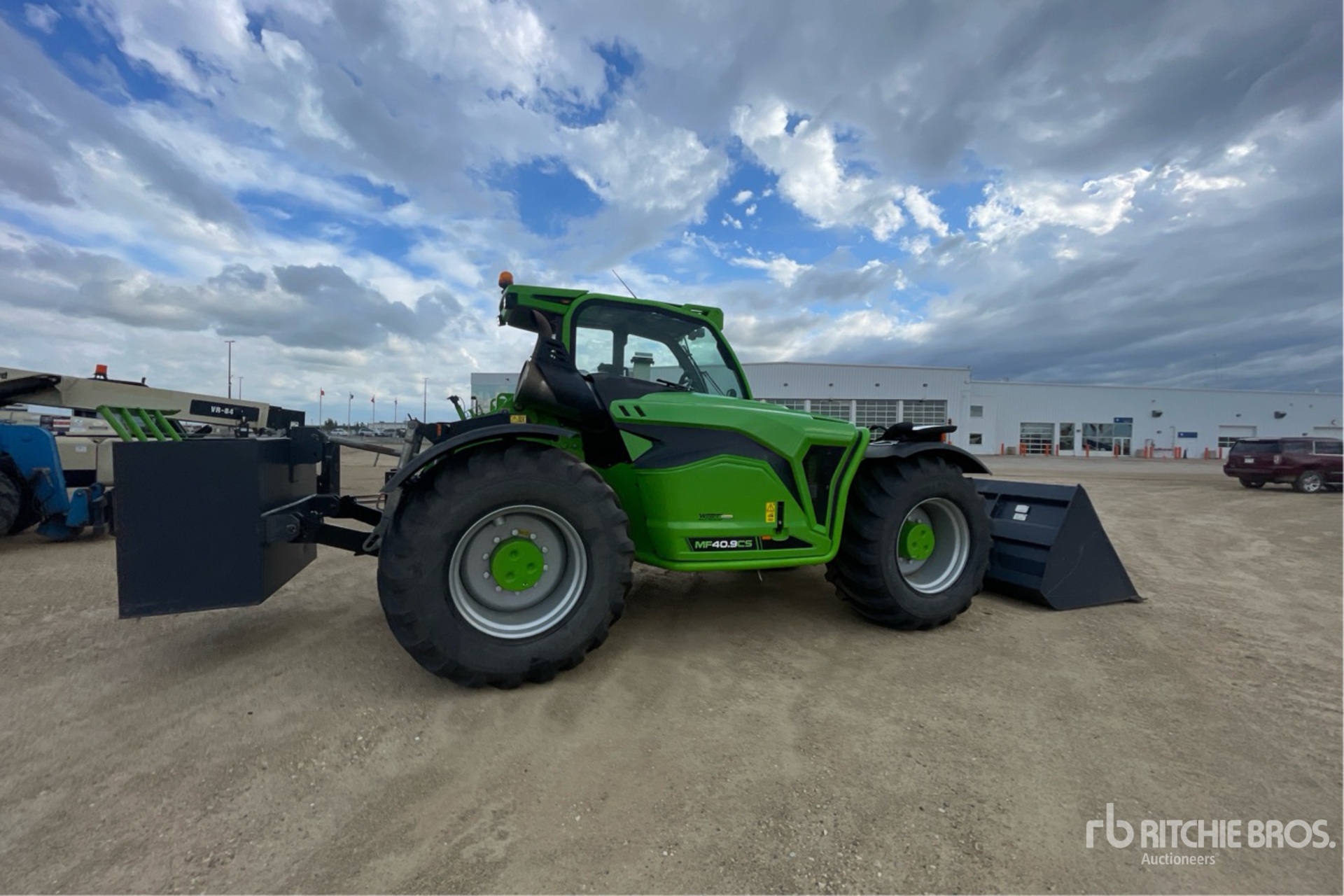 General Appearance with Picture, Right Rear Corner