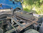 4 Underbody - Truck with 
