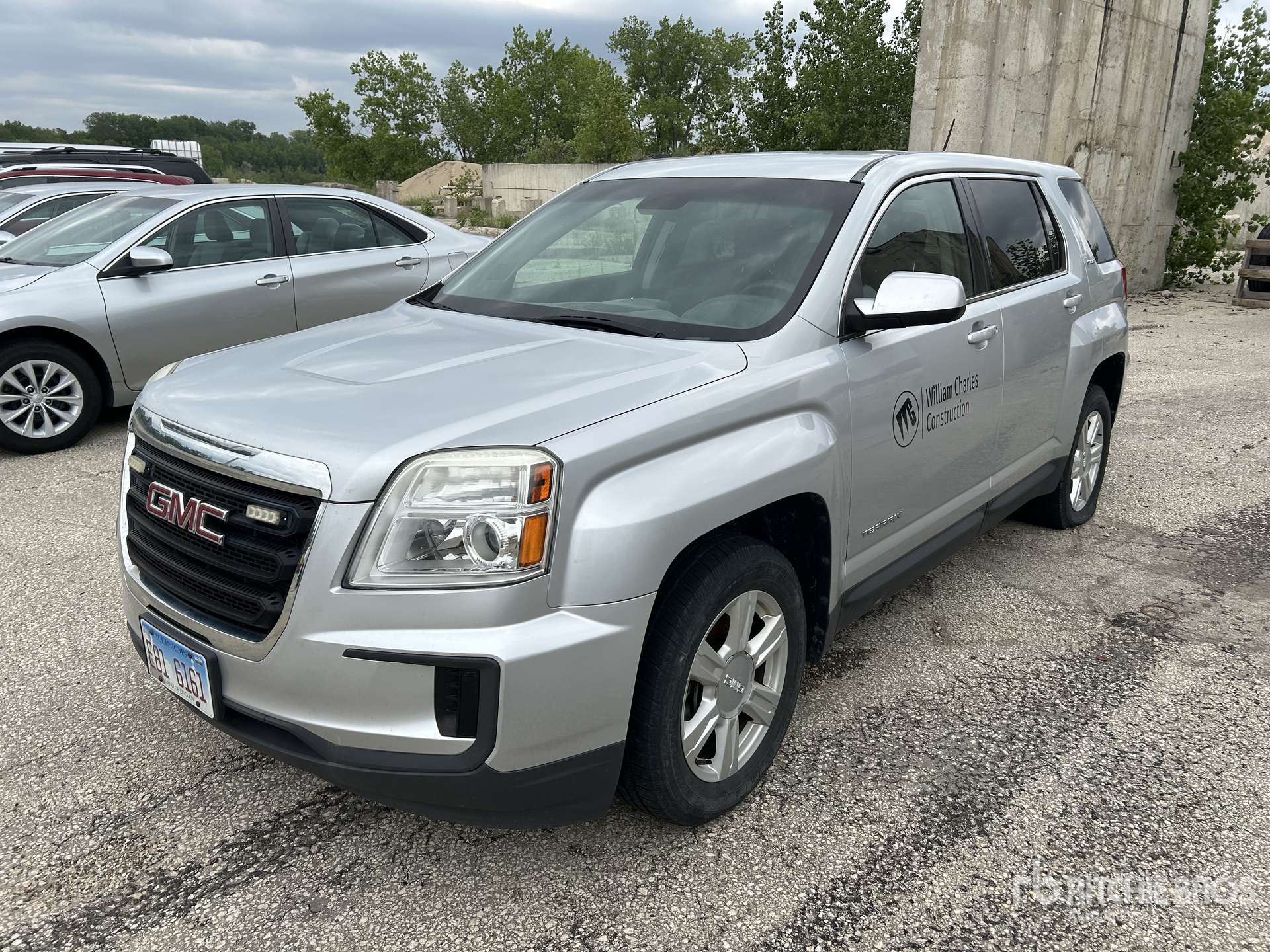 General Appearance with Featured Photo