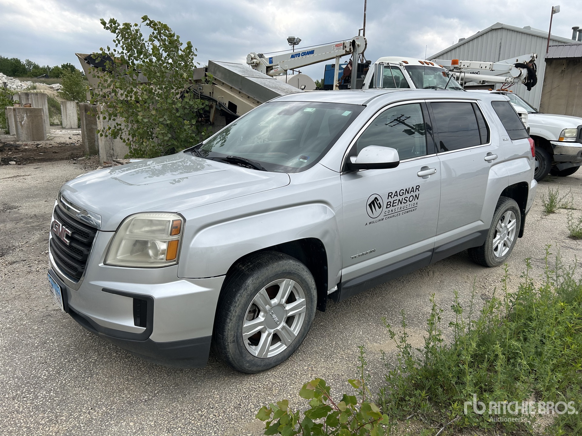 General Appearance with Featured Photo