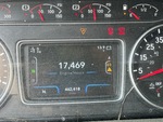 4 Transmision with Engine Hours