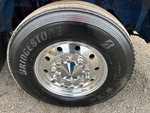 4 Underbody - Truck with 