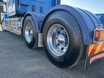 4 Underbody - Truck with 
