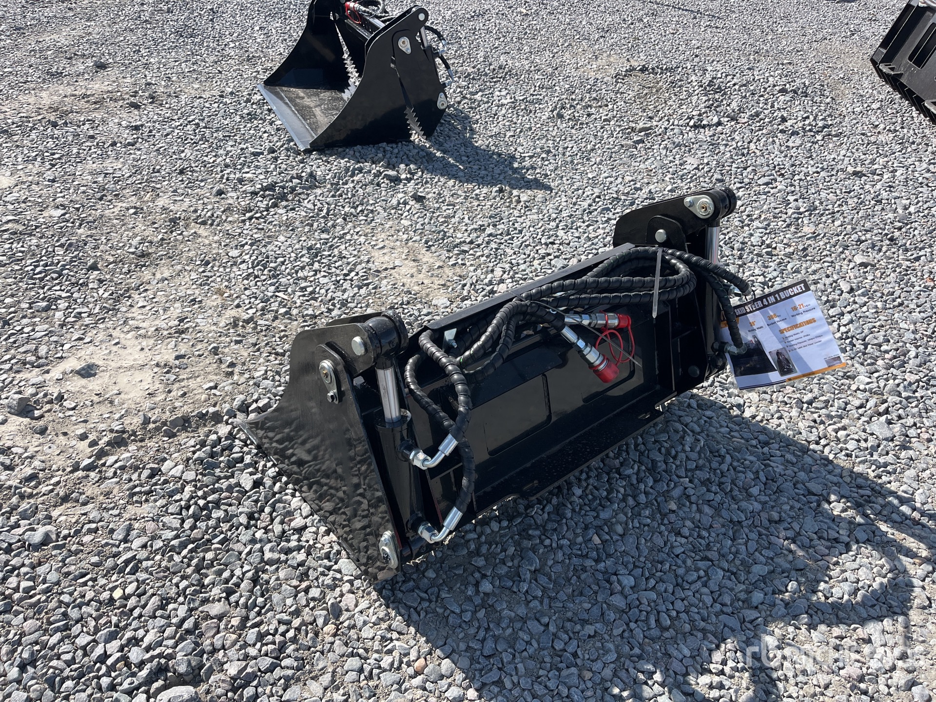 General Appearance with Picture, Right Rear Corner