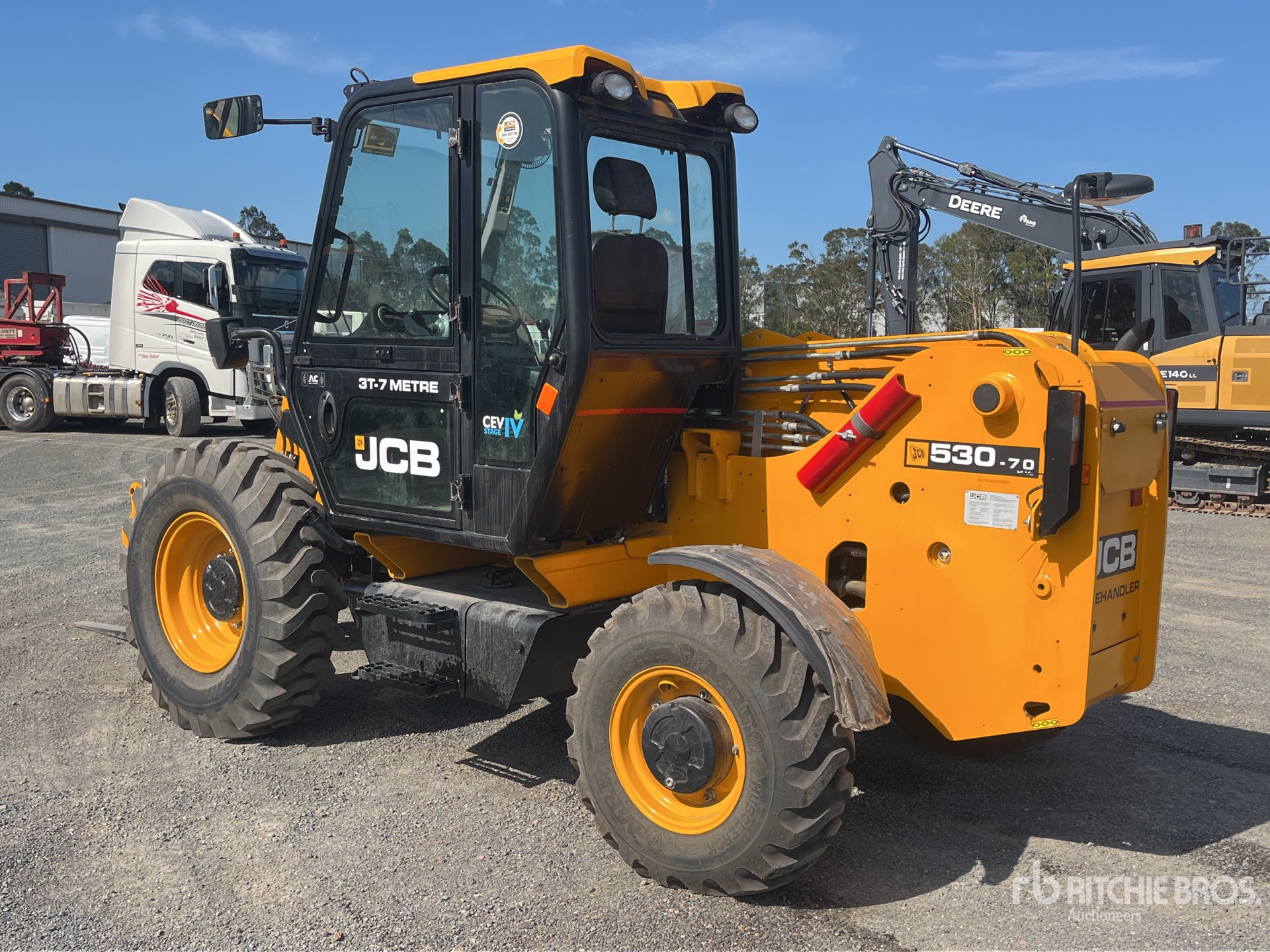 General Appearance with Picture, Left Rear Corner