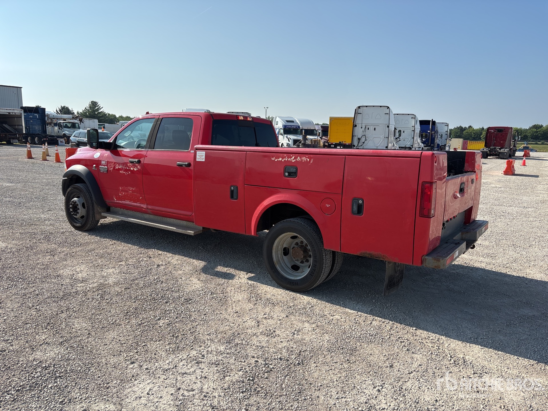 General Appearance with Picture, Left Rear Corner
