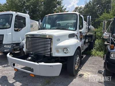 2011 Freightliner M2 Asphalt Distributor Truck