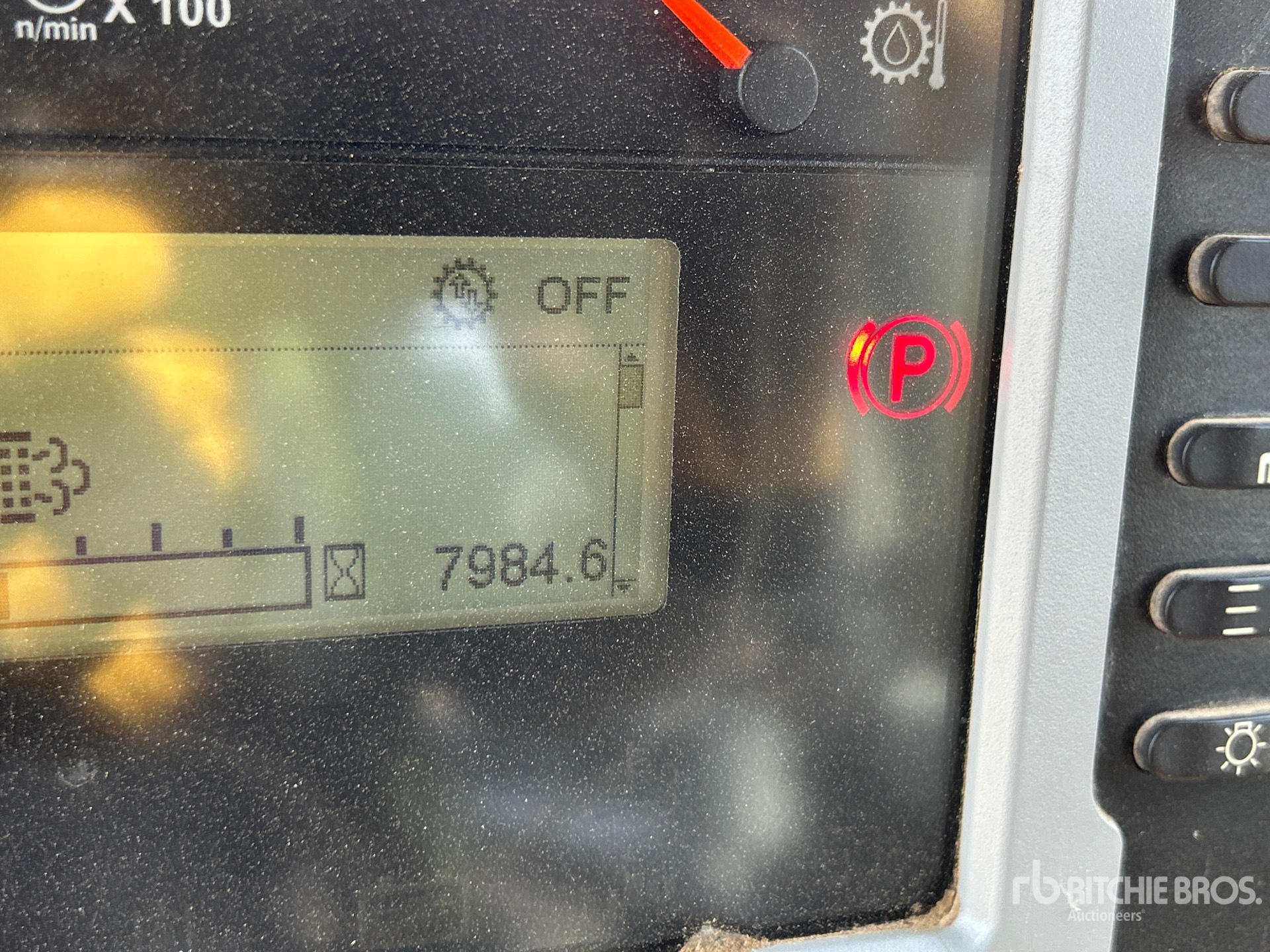 General Appearance with Hour Meter / Odometer