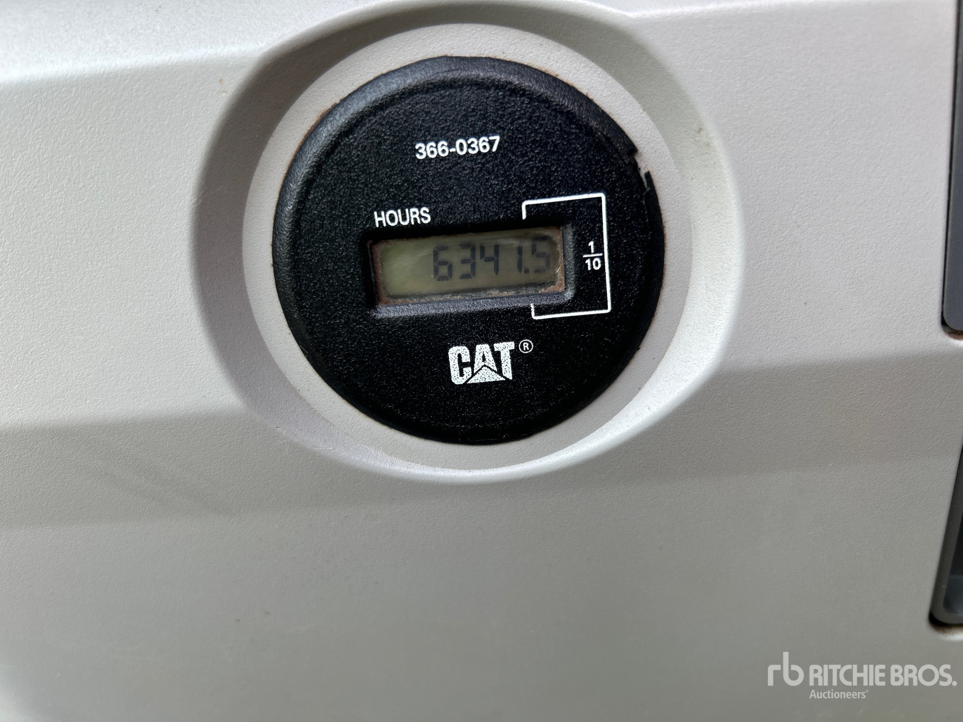 General Appearance with Hour Meter / Odometer