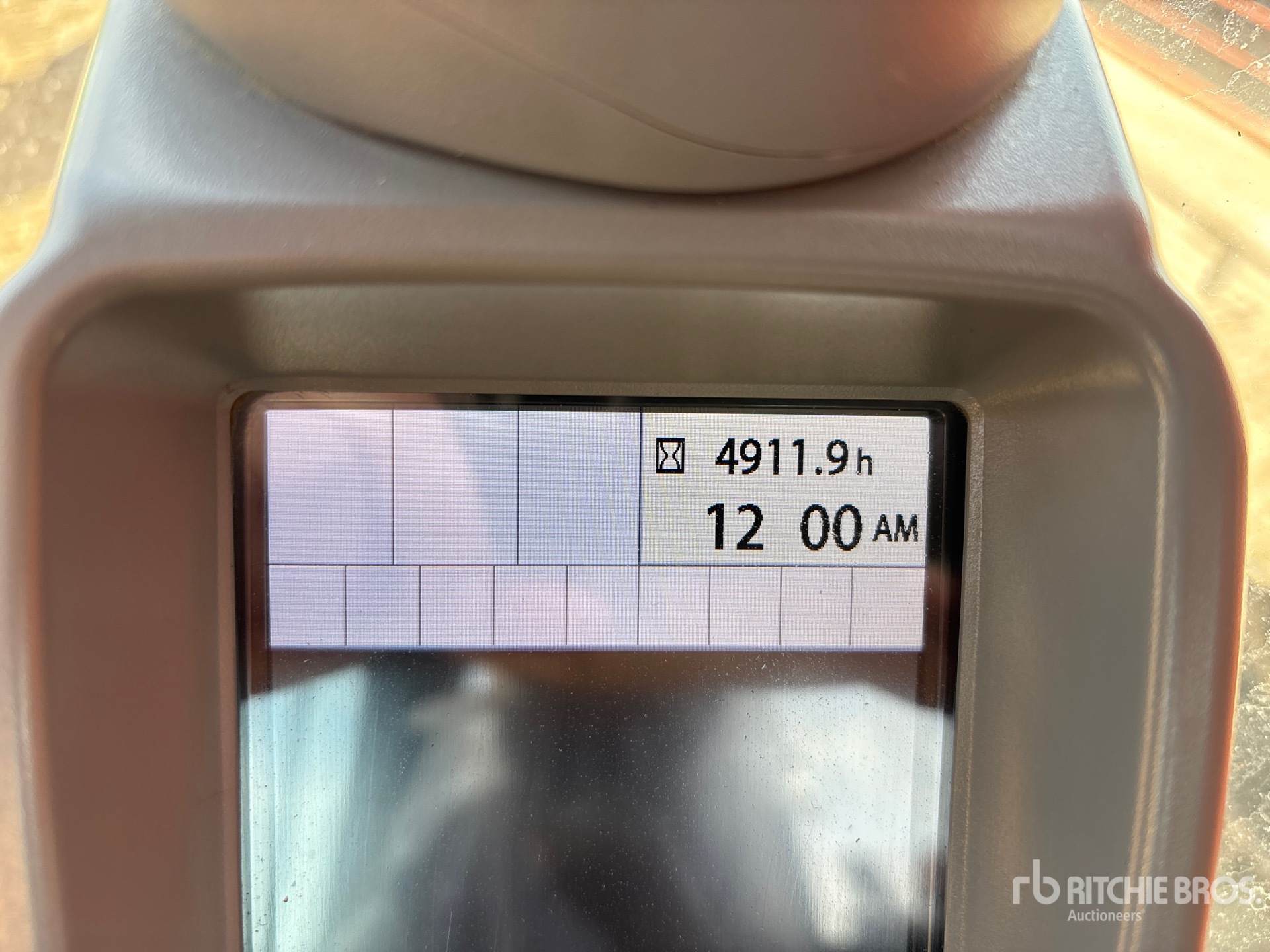 General Appearance with Hour Meter / Odometer