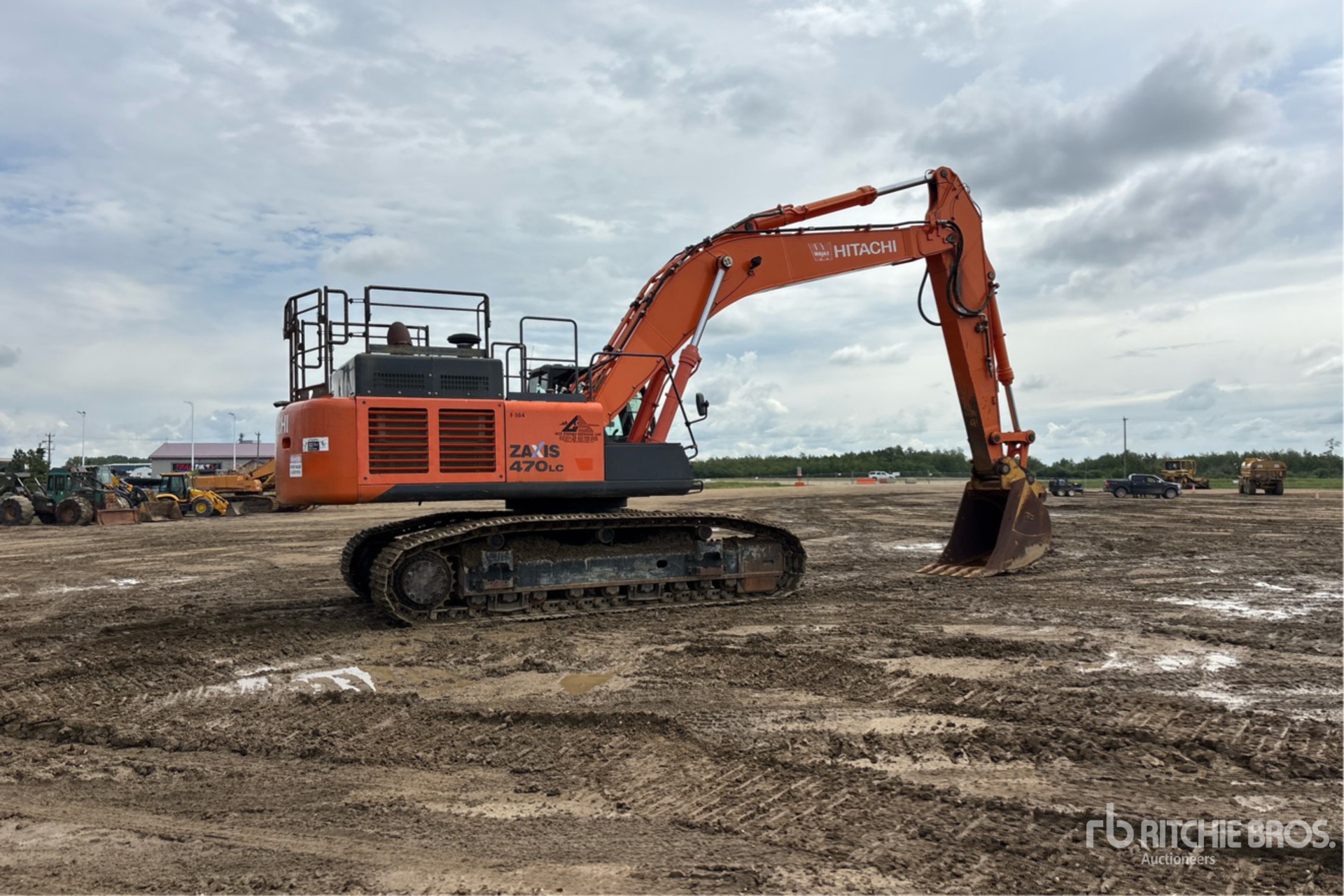 General Appearance with Picture, Right Rear Corner
