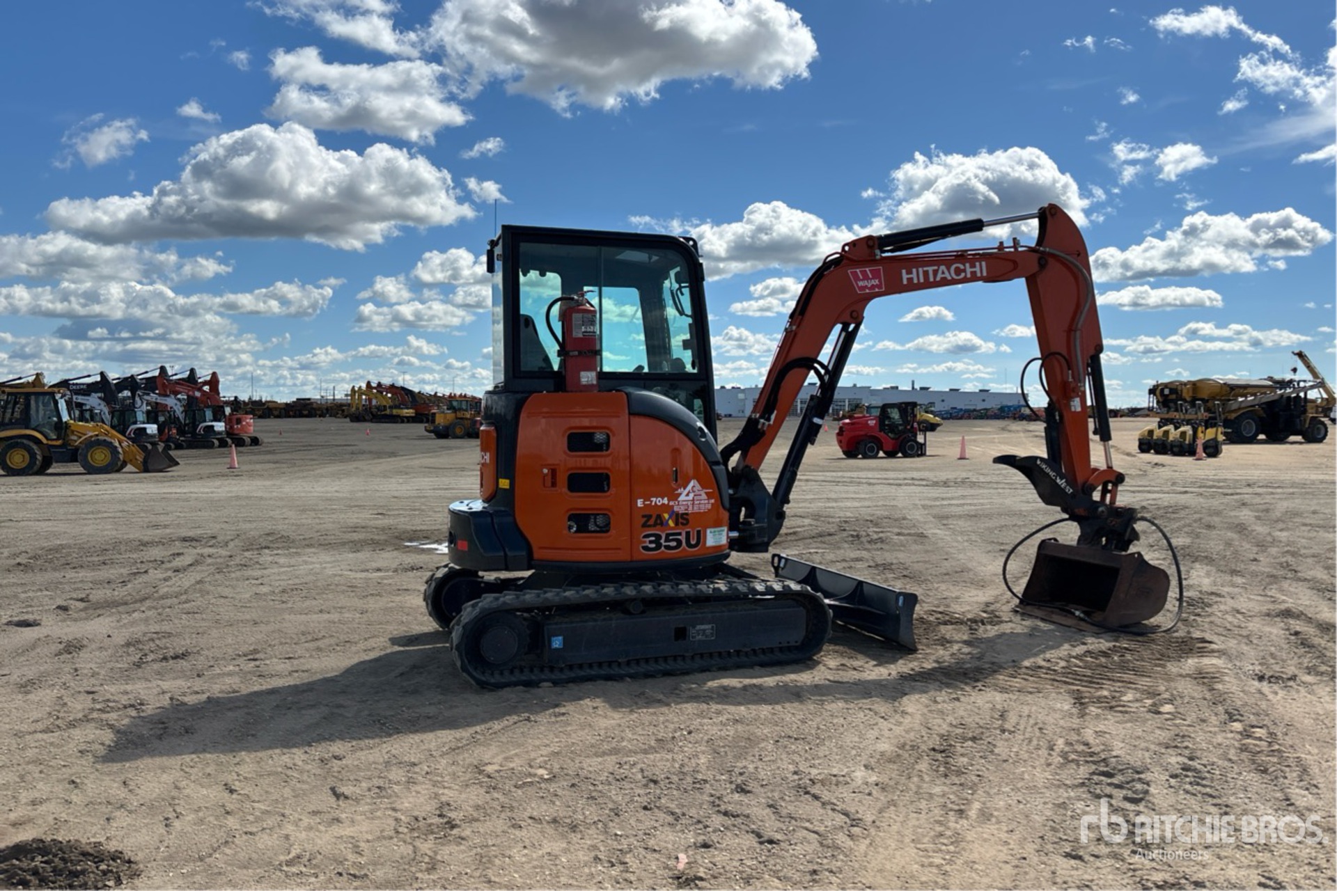 General Appearance with Picture, Right Rear Corner