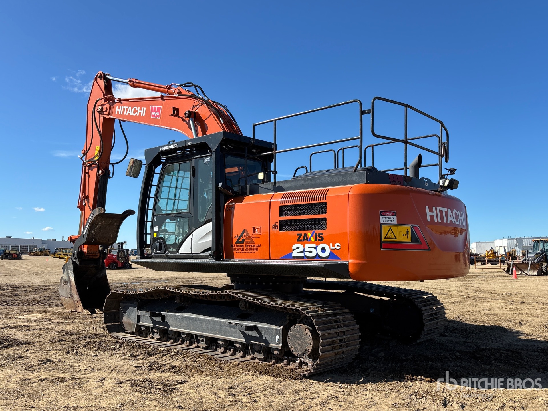 EXCAVADORA 2023 HITACHI EXCAVATOR
