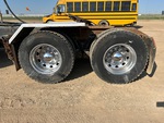 4 Underbody - Truck with 